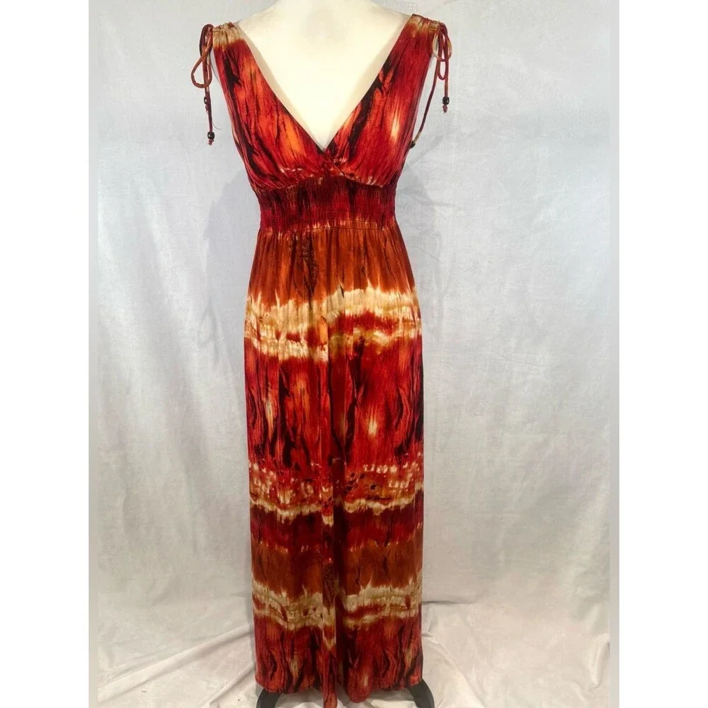 Bisou Bisou burnt orange abstract print smocked maxi dress size 4